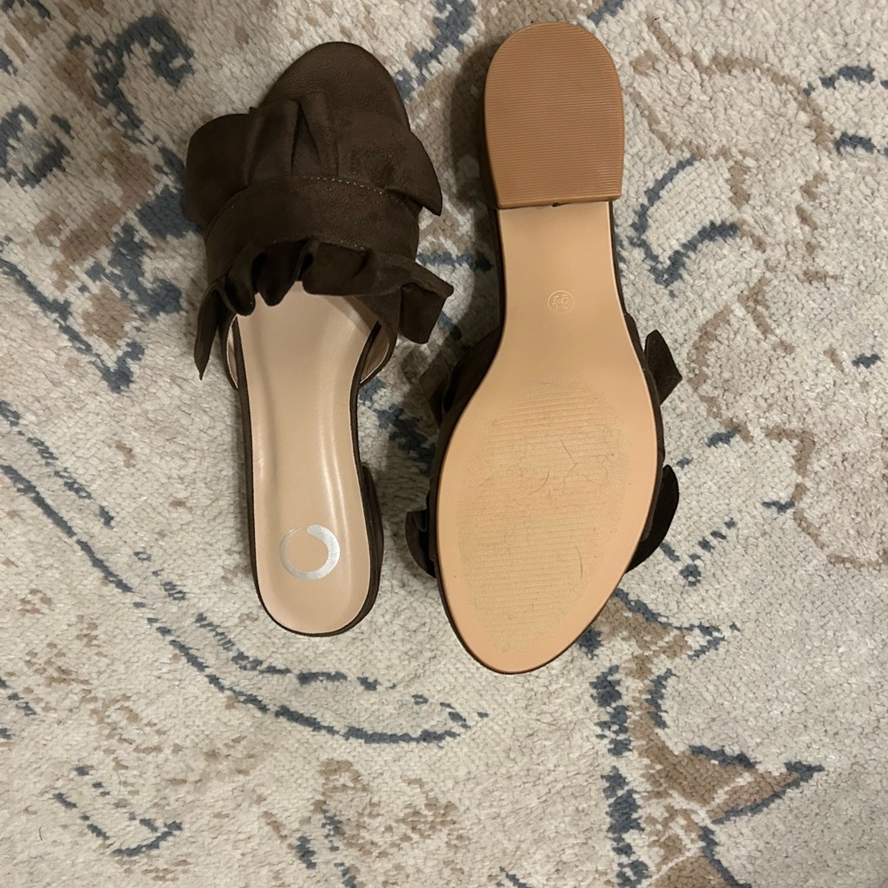 Brown Ruffle Slide Sandals - Picture 4 of 4